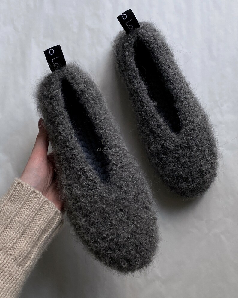 Fluffy woolen alpaca slippers Furry boucle ballet flats Crochet boucle ballerina shoes Hand crocheted fur-effect boucle slippers Trendy shoe zdjęcie 6