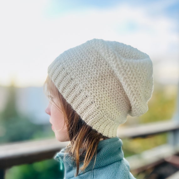 Slouchy Beanie Crochet Pattern in 5 Sizes, Crochet Beanie  display picture 1