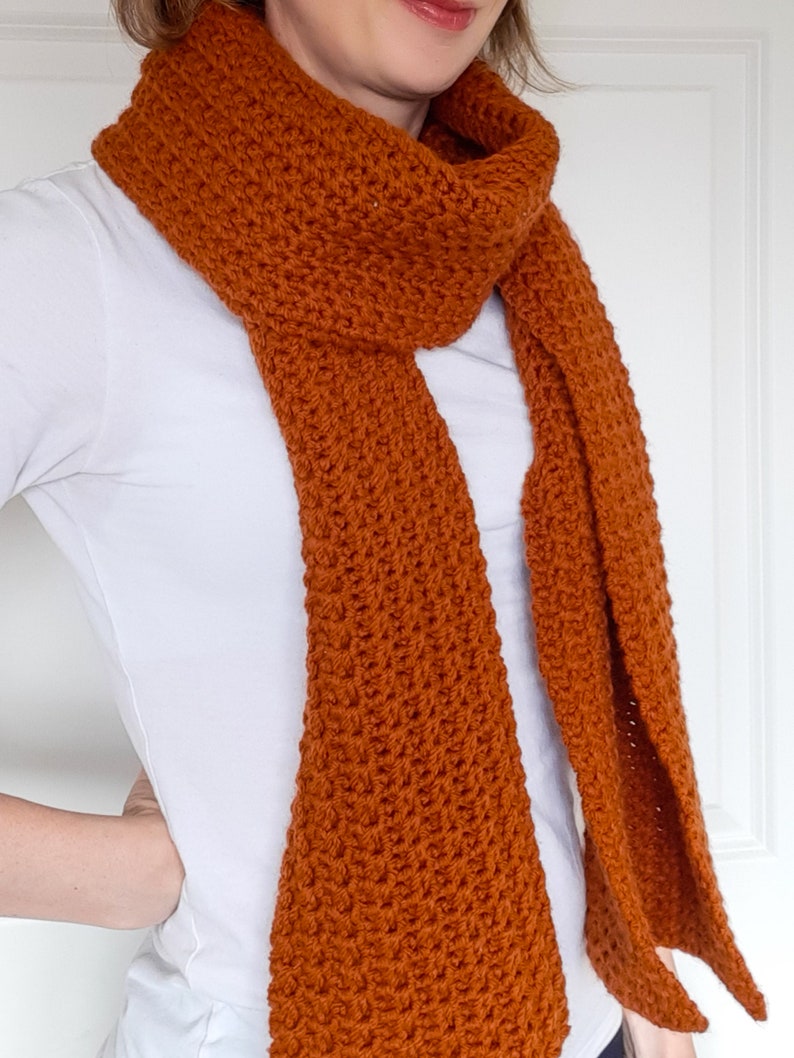 orange/brown crochet scarfside view