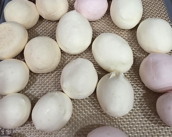 Dye-free freeze dried candy Mamba pieces