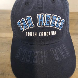Vintage North Carolina Tar Heels Fitted Hat Cap Size 7 1/8 Blue UNC NCAA Retro afbeelding 3