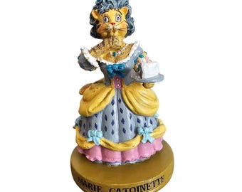 Vintage Ertl Collectibles Figurine 4" The Cat Hall of Fame Marie Catoinette 254
