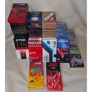 Lote de 48 fitas VHS virgens novas misturadas Maxell, Sony, TDK, Fujifilm, JVC e mais T-120