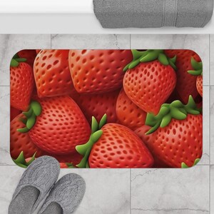 Sweet Steps: Strawberry-Themed Soft Bathroom Mat – Youeni