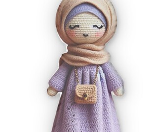 Poupée hijab au crochet, poupée musulmane Amigurumi, poupée Amigurumi au crochet à vendre, cadeau ramadan, cadeau musulman, cadeaux de l'Aïd pour enfants, oreiller en forme