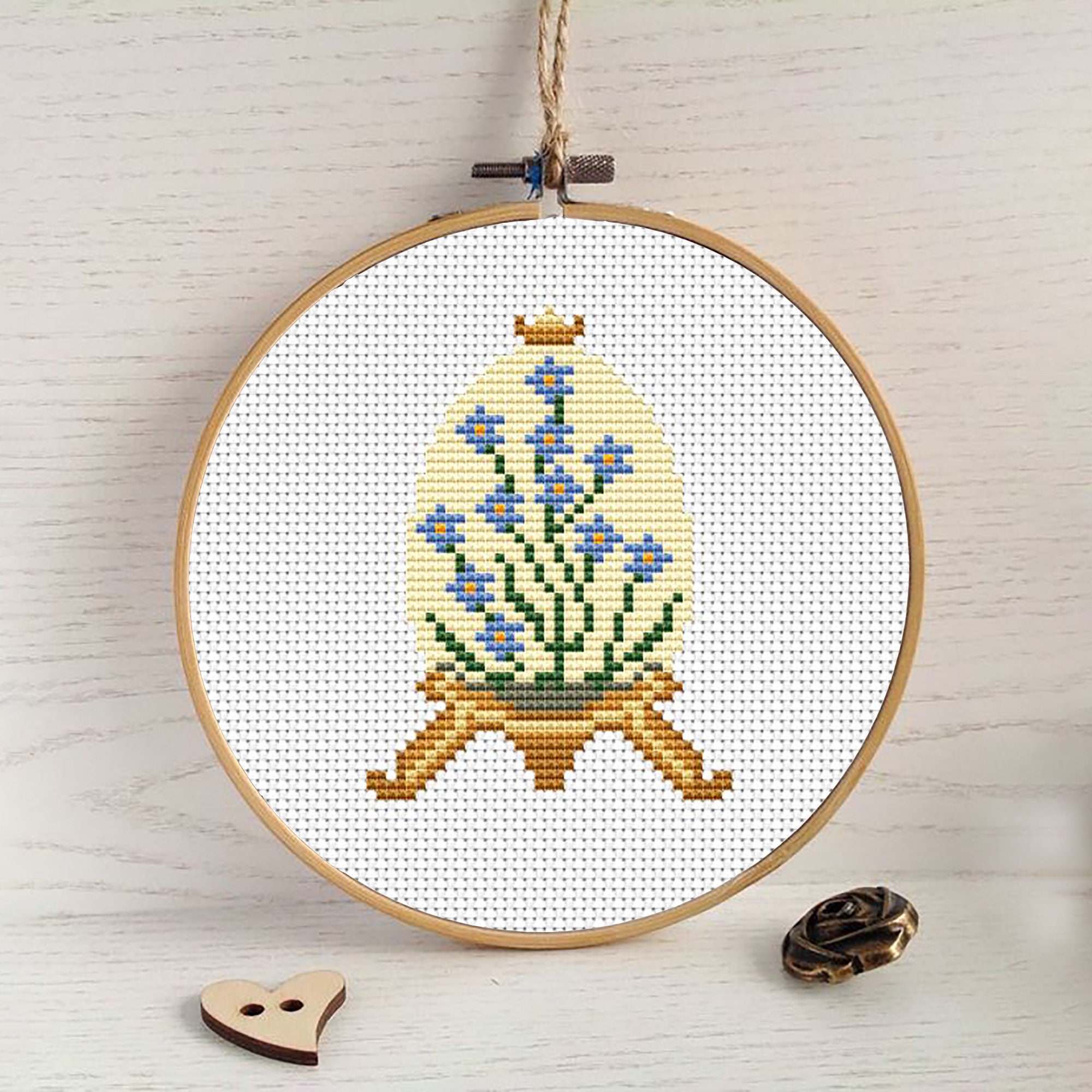 Easter egg cross stitch pattern. Egg with flowers embroidery. | Etsy