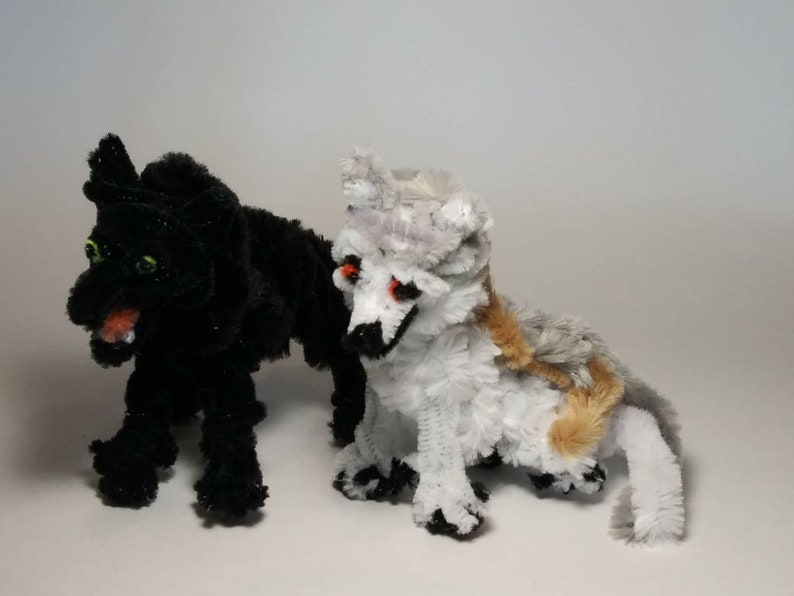 Pipe Cleaner Posable Wolf Figure Etsy