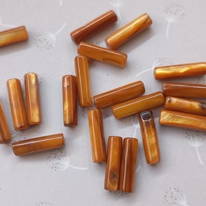 20 pcs Natural shell beads golden brown-14x4mm