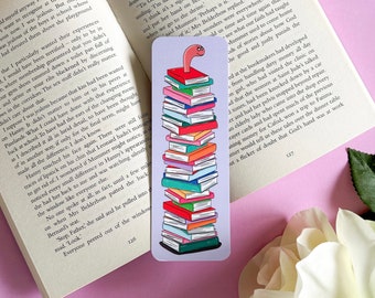 Bookworm Bookmark / Pile of Books Bookmark / Booklover