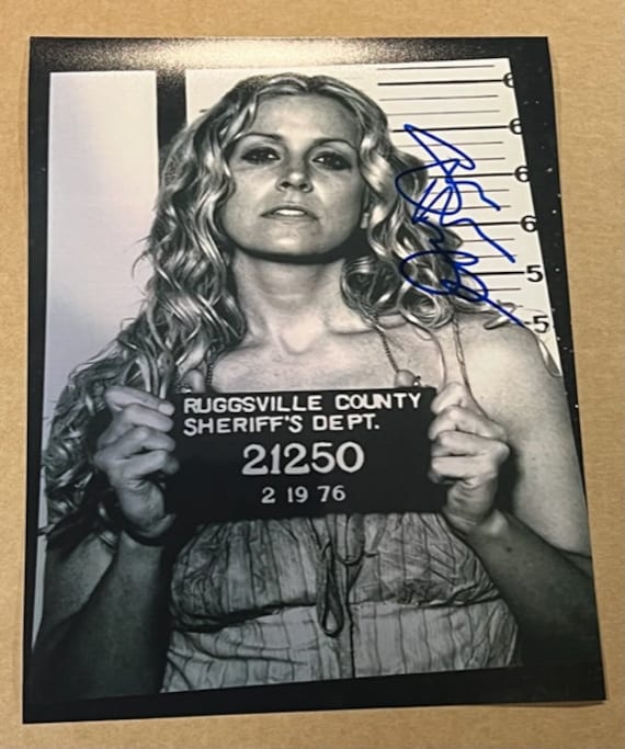 Sheri Moon Zombie Wallpaper