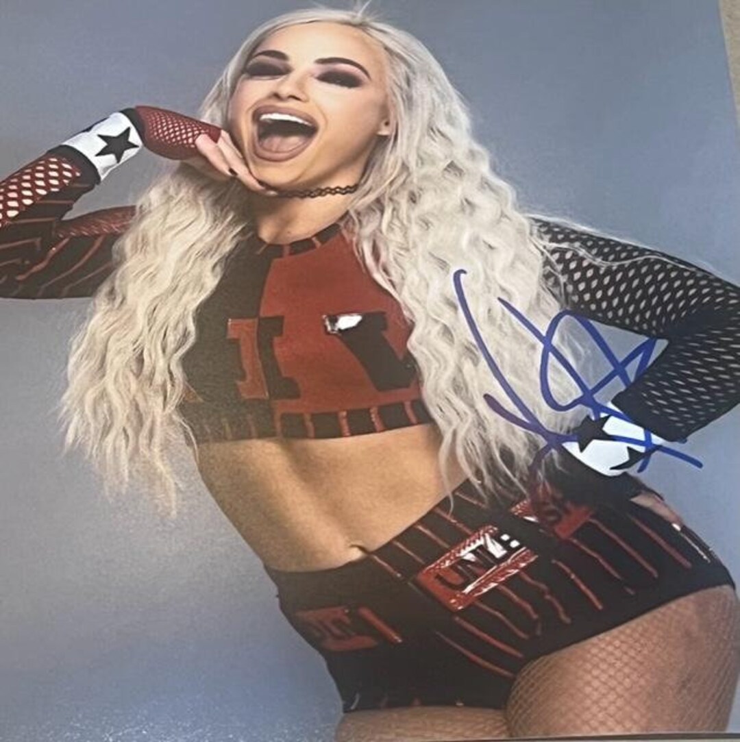 Liv Morgan Nude Pics