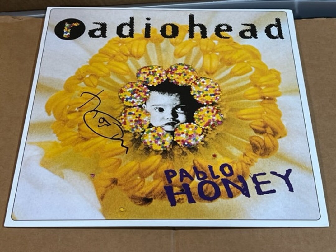 THOM YORKE Signed Autographed RADIOHEAD Pablo Honey Record - Etsy