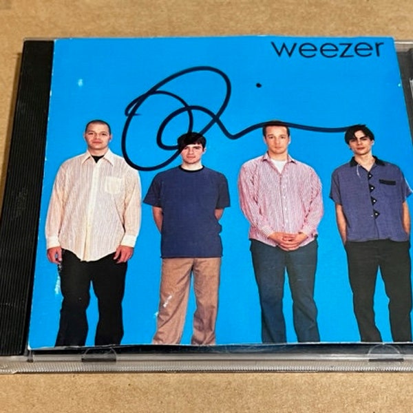 RIVERS CUOMO Signed Autographed WEEZER Cd Booklet