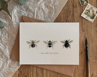 バンブルビーの誕生日デザイン エコフレンドリーなグリーティングカード