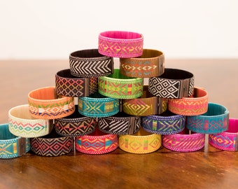 Cana Flecha Colorful Tribal Bracelets - Large 1"