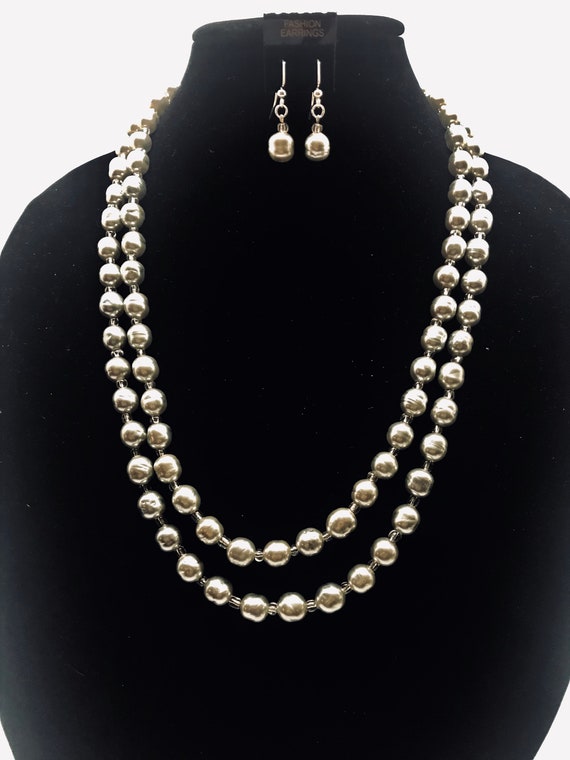 Faux grey pearl best sale necklace