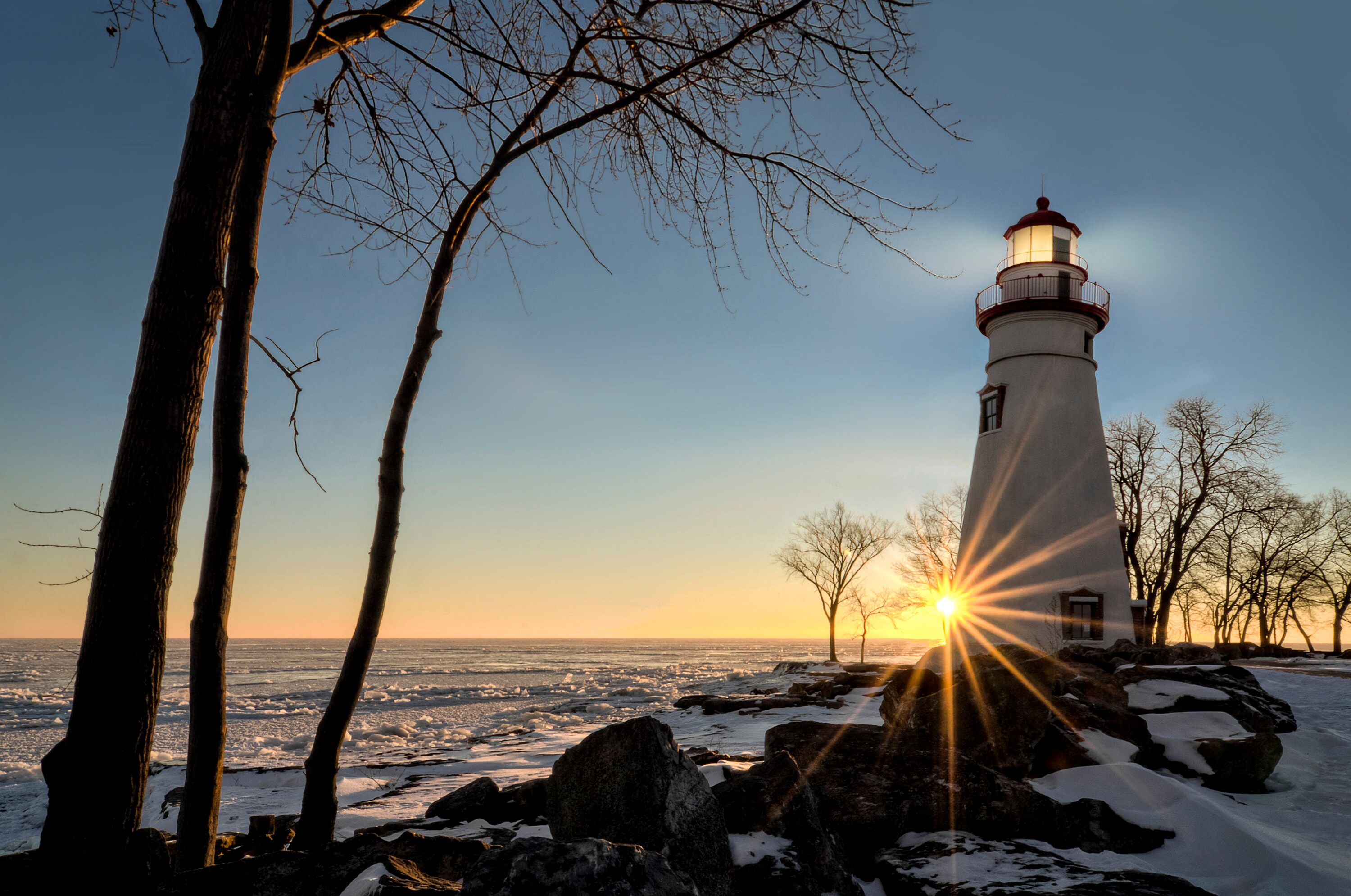 Marblehead Lighthouse on Lake Erie at Sunrise Canvas Print Etsy