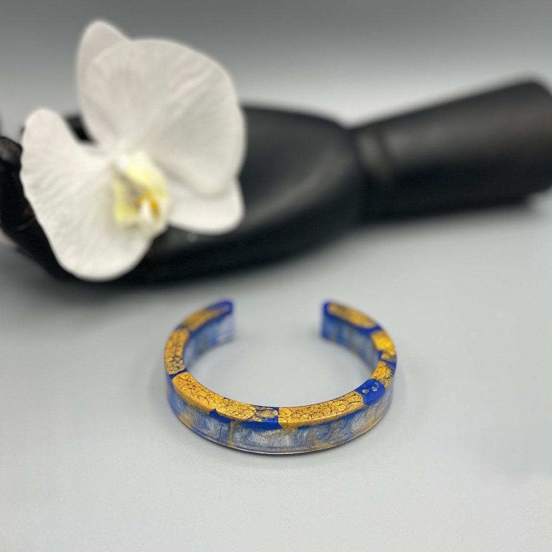 Bangle Made of Cast Resin - Etsy