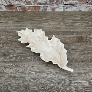 Freeman and McFarlin Anthony pottery leaf / California Potteries