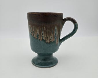 Pigeon Forge Pottery footed mug signed by Douglas Ferguson