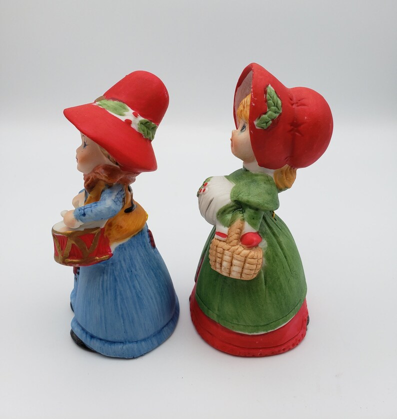 Vintage set of 2 Jasco Christmas bells Made in Taiwan kitsch