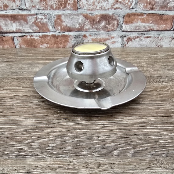 ashtray cigarette snuffer Smokey the Bear Says Snuffit Prevent Forest Fires John F. Schylander Ashtray /