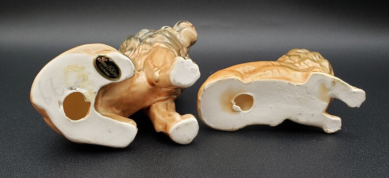 Vintage lion figurines Lot of 2 Made in Taiwan