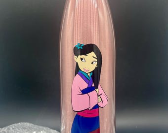 Disney Mulan inspired insulated 17oz water bottle.