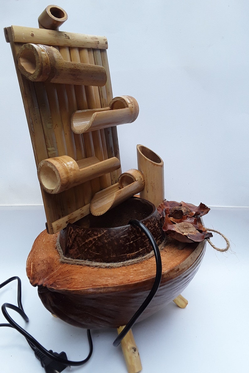 Mini fountain from Bamboo & coconut shell. image 3