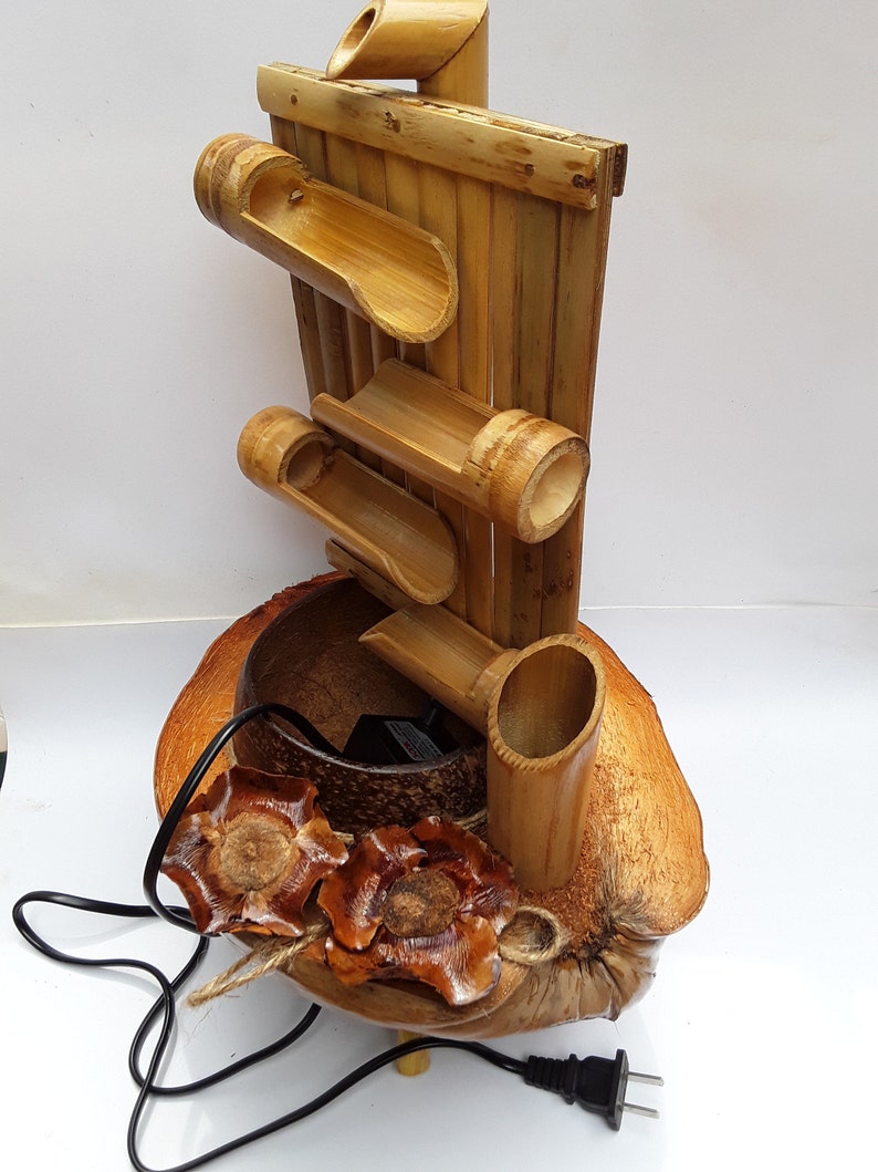 Mini fountain from Bamboo & coconut shell. image 2