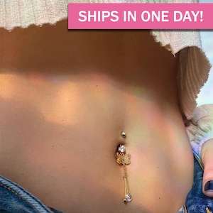 Butterfly Belly Ring/ 14k Gold Belly Button Ring/ Dangly Butterfly Belly Ring/ Dangly Belly Ring/ CZ Chain Piercing/ Sparkly Body Jewelry