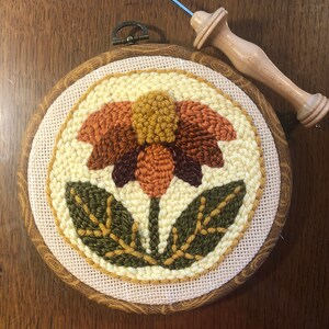 Fall Daisy Punch Needle Kit imagem 2