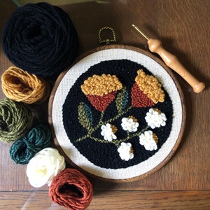 Beginner Punch Needle kit/ Happy Fall Floral / Yarn Craft Kit / Rug Hooking