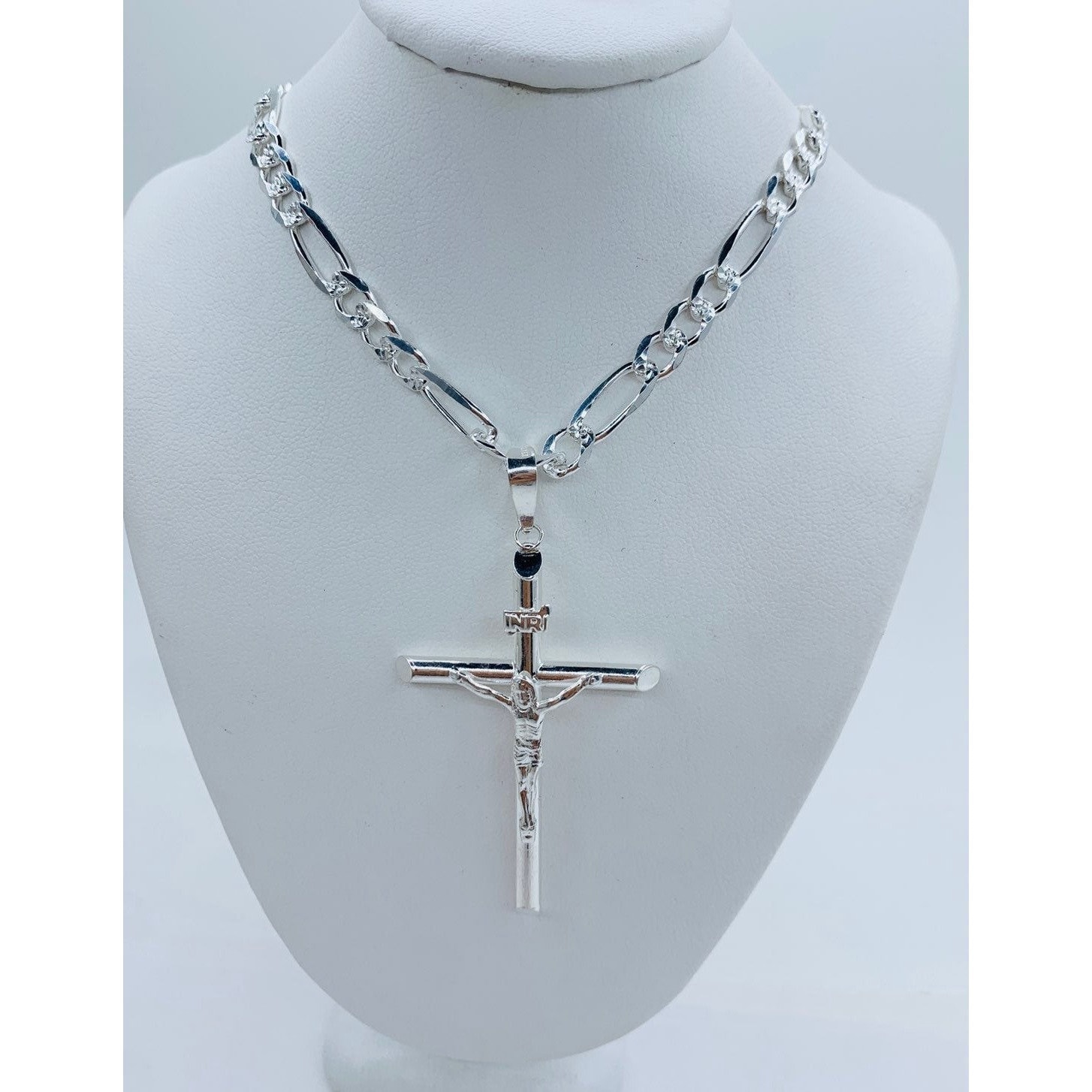 Cruz De Plata -