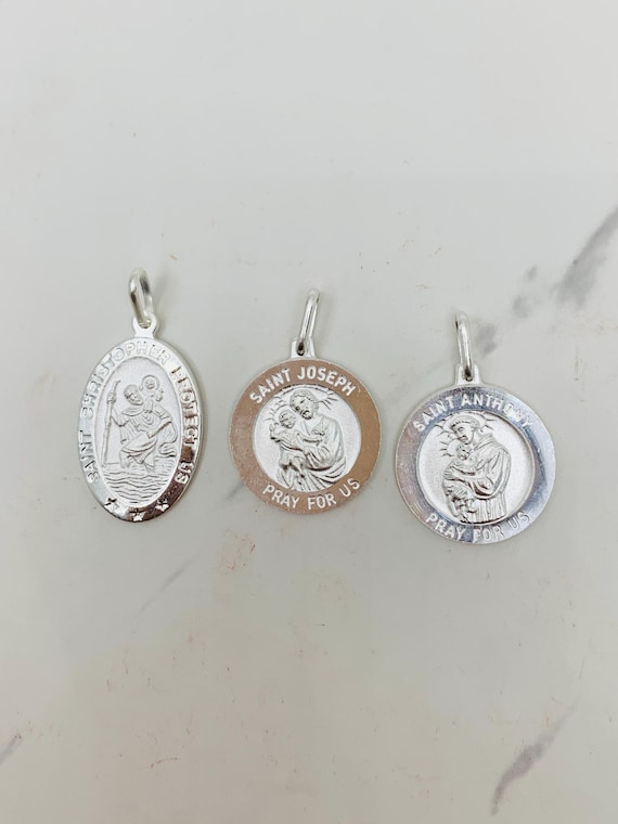 Large St. Anthony Pendant - Sterling Silver 1 x 1/4 (5933SS