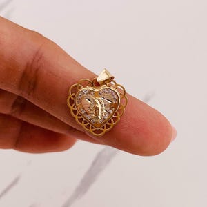 14k gold pendant Virgin Mary heart - Dije en oro Virgen Maria