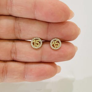 14k gold Sweet 15 años earrings - Aretes de quinceañera en oro 14 kilates auténtico -