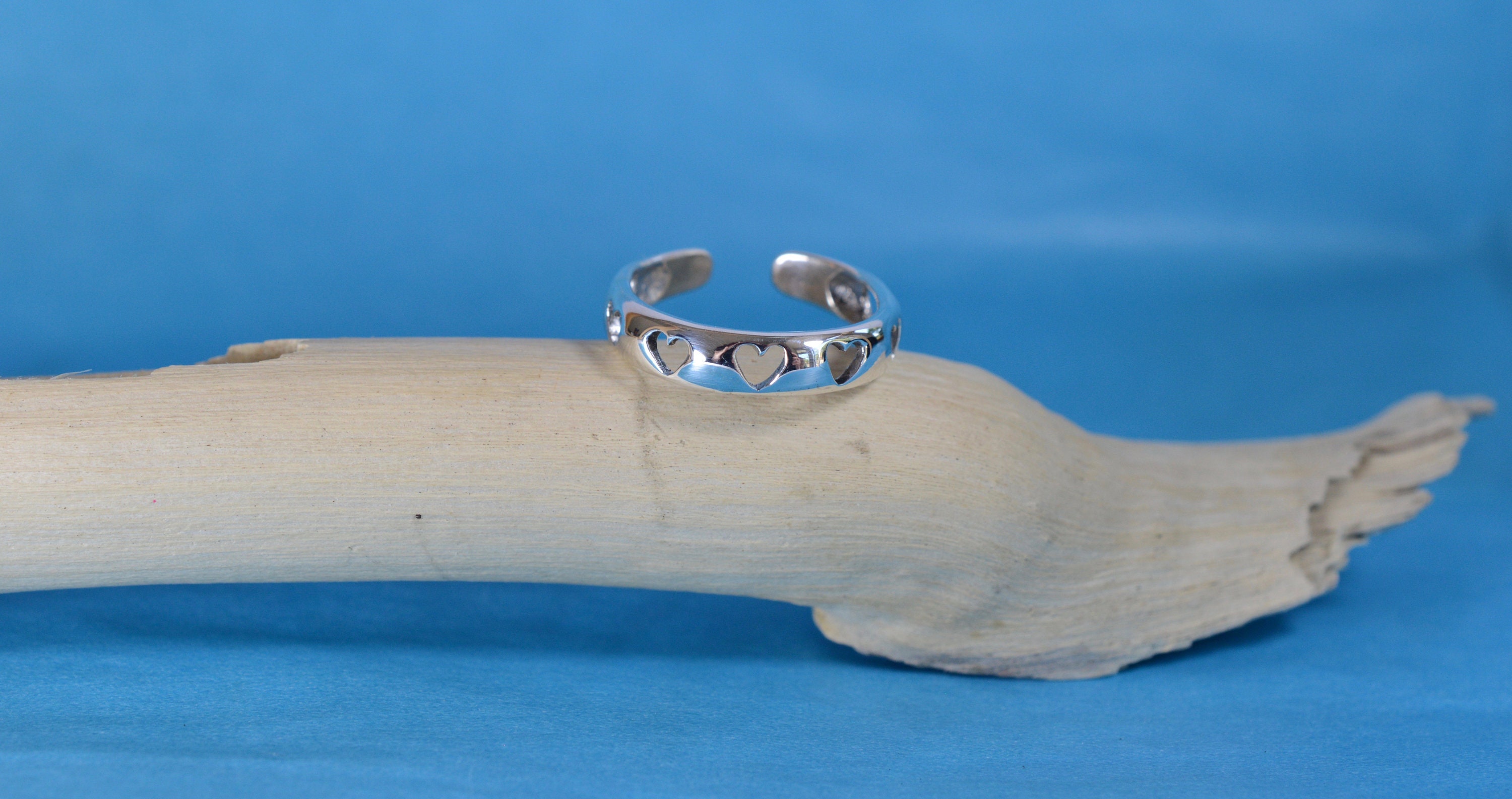 Sterling  Silver  925  Adjustable  Ring  Of  Hearts  Toe  Ring