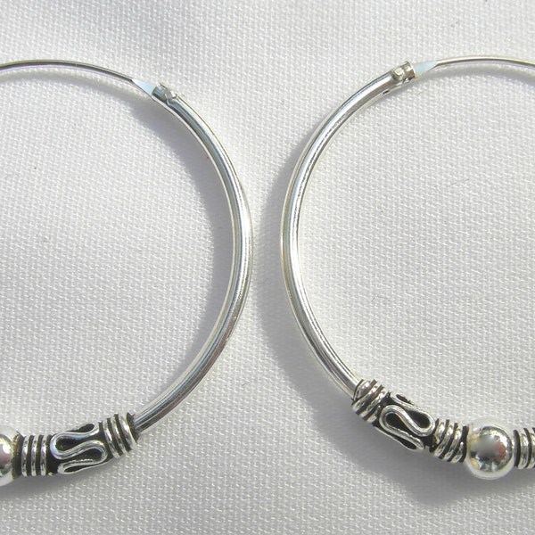 Pair  Of  Sterling  Silver  925  Bali  Ball  Hoop  Sleeper  Earrings        ( 10,12,14,16,18,20,25,30,35,40,45,50  MM )