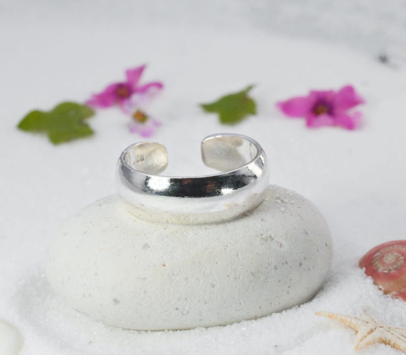 Sterling Silver 925 Adjustable Band 4 MM Toe Ring image 1