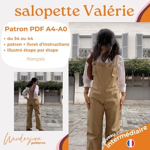 Può includere: Una salopette beige con una camicia bianca sotto. La salopette ha due grandi tasche sul davanti e una piccola tasca sul petto. La salopette è indossata da una persona in piedi davanti a un edificio con un muro di mattoni. Il testo "salopette Valérie" è in cima all'immagine. Il testo "Patron PDF A4-A0" è sotto l'immagine della persona. Il testo "du 34 au 44" è sotto il testo "Patron PDF A4-A0". Il testo "patron + livret d'instructions" è sotto il testo "du 34 au 44". Il testo "illustré étape par étape" è sotto il testo "patron + livret d'instructions". Il testo "français" è sotto il testo "illustré étape par étape". Il testo "Wardegj patterns" è in fondo all'immagine. Il testo "niveau intermédiaire" è sul lato destro dell'immagine. Una bandiera francese è sotto il testo "niveau intermédiaire".