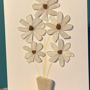 Tarjeta de cumpleaños con margaritas y cristales de mar, tarjeta de cumpleaños con flores, tarjeta para mamá, hecha en Irlanda