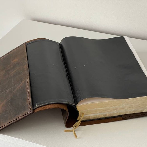 Handcrafted Full Grain Leather Book Cover: Vintage Style
