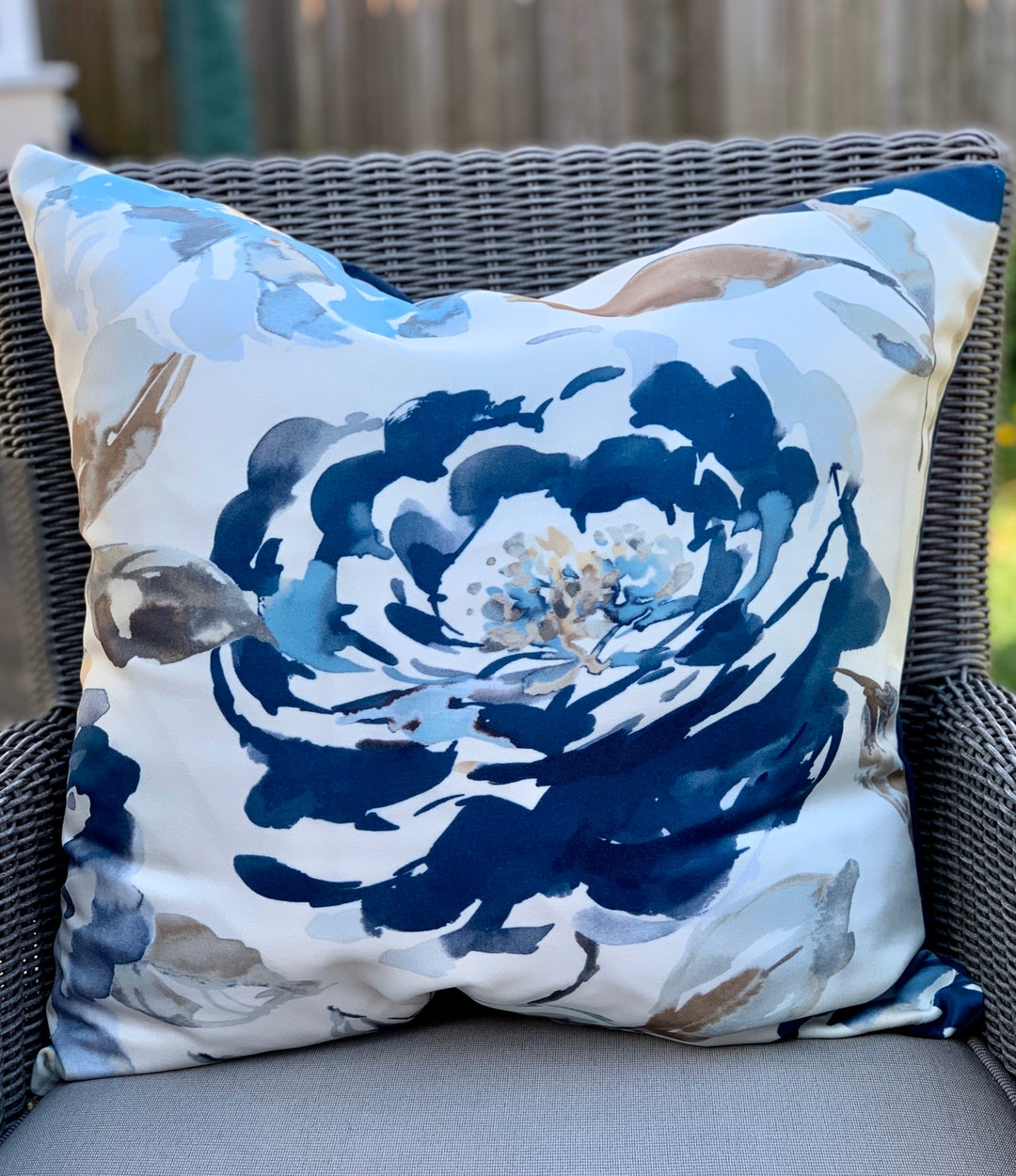 67x67 modulus cushion cover