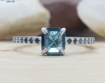 18K White Gold 1.02 CT Square Emerald Diamond Ring with Sparkling Side Stones