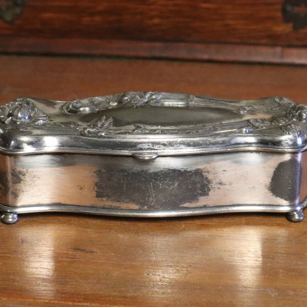 c1910 American Silver Plated Art Nouveau Style Trinket Box - superior Silver Co USA