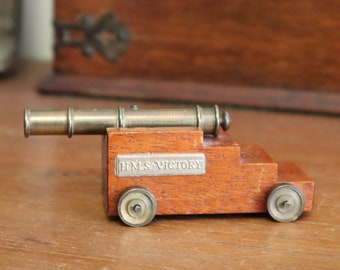 c1960's HMS Victory Brass and Wood Cannon - Solid Brass and Oak Cannon Desk Ornament