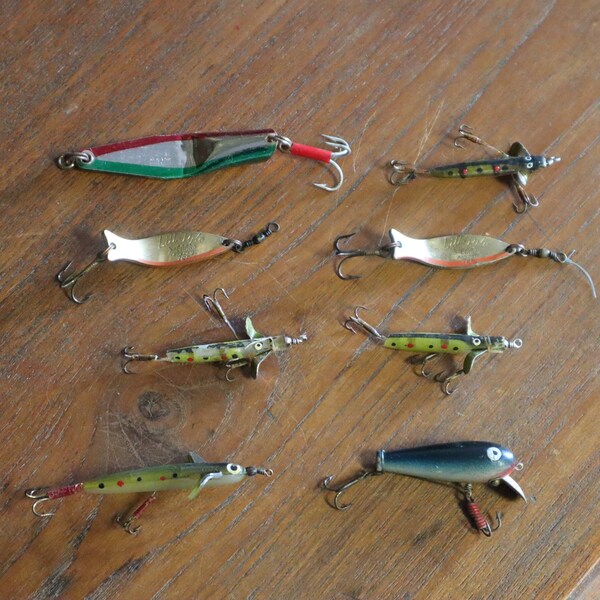 x8 Vintage Fishing Lures inc Hardy's - Record and Egon of Sweden - Wood and Metal Fishing Lure