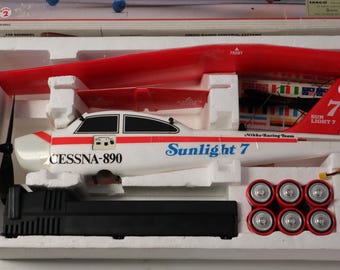 希少 ICHIKO イチコー ブリキ 飛行機 セスナ セスナ航空機会社:飛行訓練航空機パイオニアとその歴史