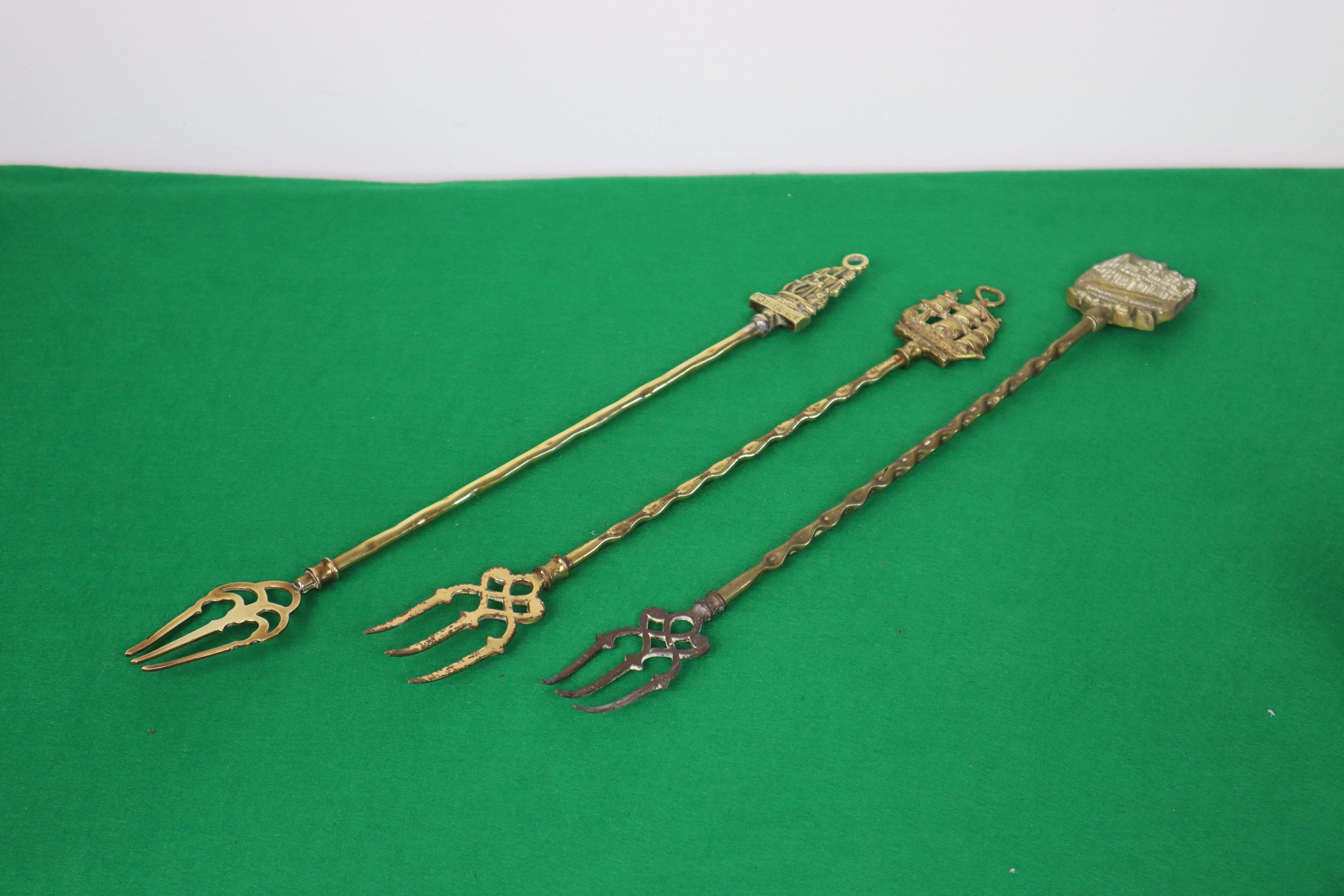 Set of x3 Vintage Brass Toasting Forks Made in England Etsy